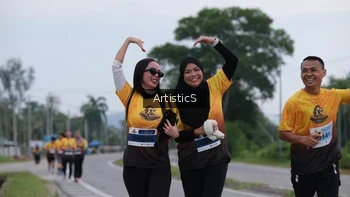 Runner Photo 2066648