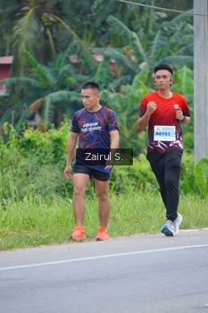 Runner Photo 2066650
