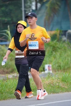 Runner Photo 2066720