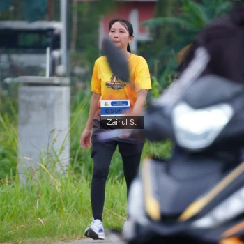 Runner Photo 2066733