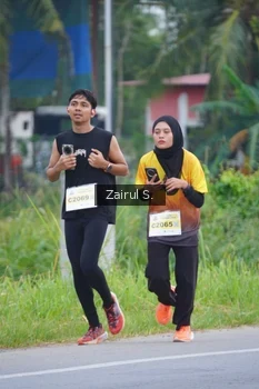Runner Photo 2066803