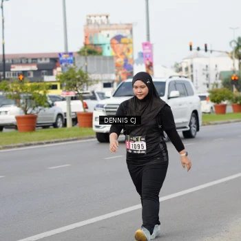 Runner Photo 2066835