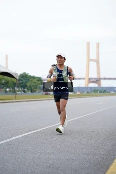 Runner Photo 2066851