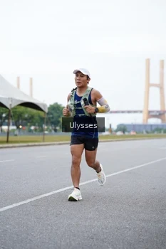 Runner Photo 2066865
