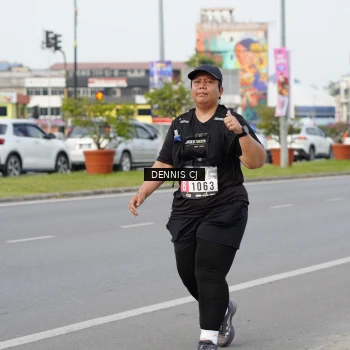 Runner Photo 2066880