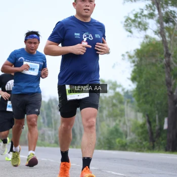 Runner Photo 2066905