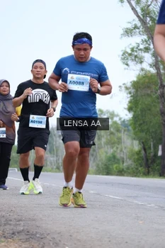 Runner Photo 2066949