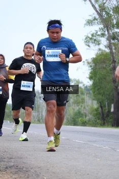 Runner Photo 2066962