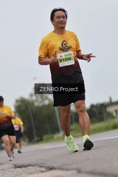 Runner Photo 2067003