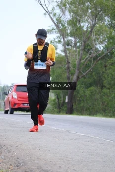 Runner Photo 2067130