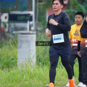 Runner Photo 2067157