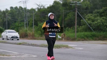 Runner Photo 2067184