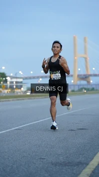 Runner Photo 2067254