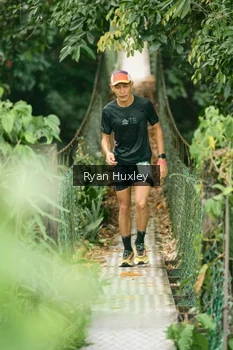 Runner Photo 2067346