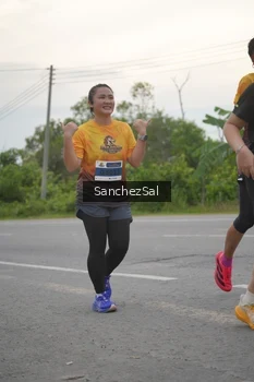 Runner Photo 2067384