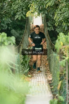 Runner Photo 2067529