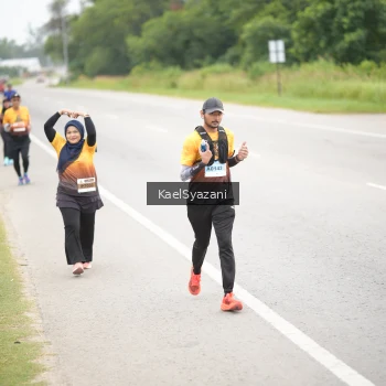 Runner Photo 2067537