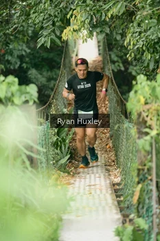 Runner Photo 2067548