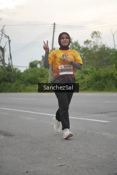 Runner Photo 2067552
