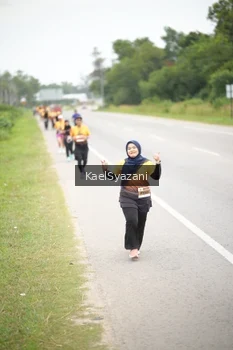 Runner Photo 2067574