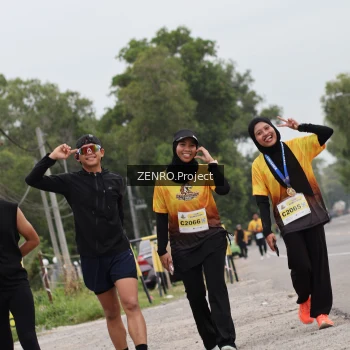 Runner Photo 2067647