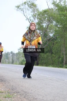 Runner Photo 2067648