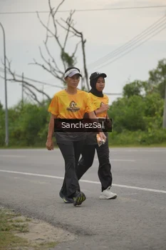 Runner Photo 2067694