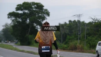 Runner Photo 2067730