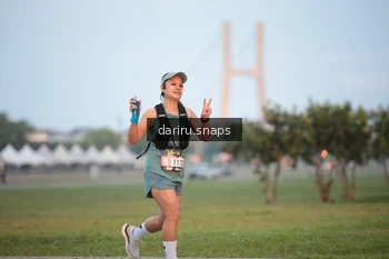 Runner Photo 2067776
