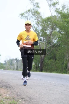 Runner Photo 2067787