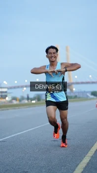 Runner Photo 2067793