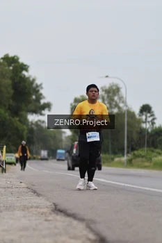 Runner Photo 2067825