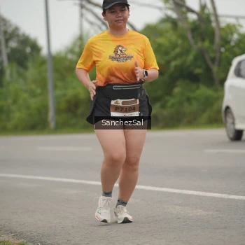 Runner Photo 2067830