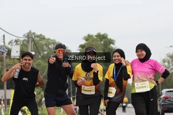 Runner Photo 2067849