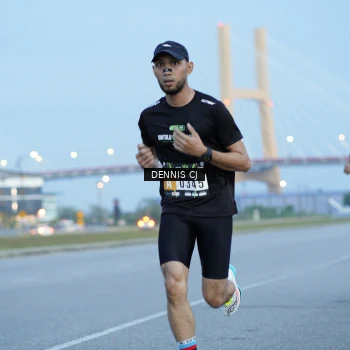 Runner Photo 2067906