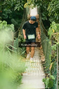 Runner Photo 2067937