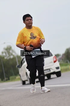 Runner Photo 2067938