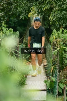 Runner Photo 2067946