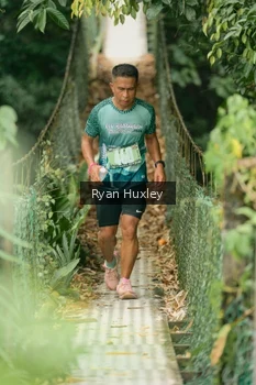 Runner Photo 2067973