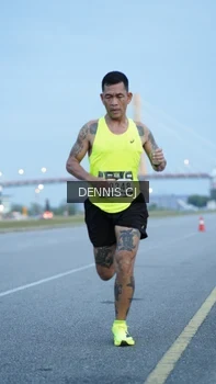 Runner Photo 2067978