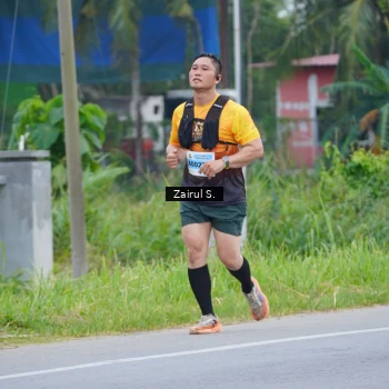 Runner Photo 2068011