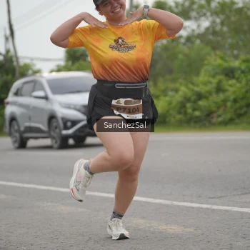 Runner Photo 2068060