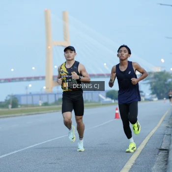 Runner Photo 2068061