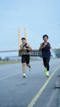 Runner Photo 2068079