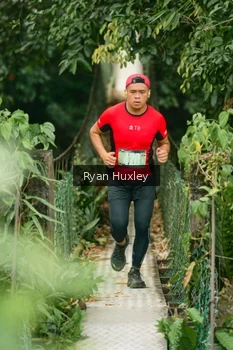 Runner Photo 2068125