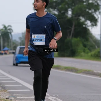 Runner Photo 2068193