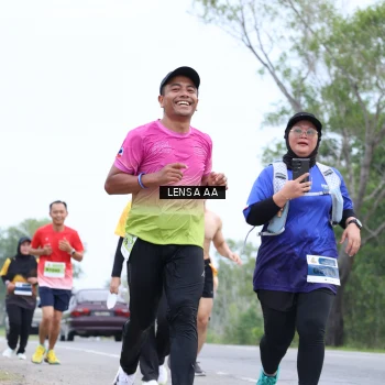 Runner Photo 2068252