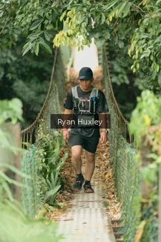 Runner Photo 2068292