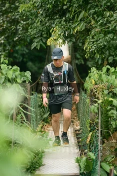 Runner Photo 2068300