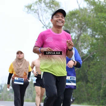 Runner Photo 2068308